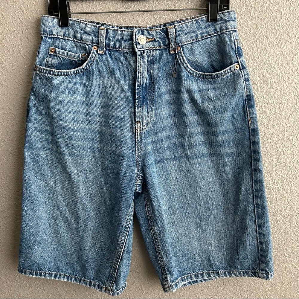 Stradivarius High Rise‎ Wide Leg Denim Jean 11” Bermuda Shorts